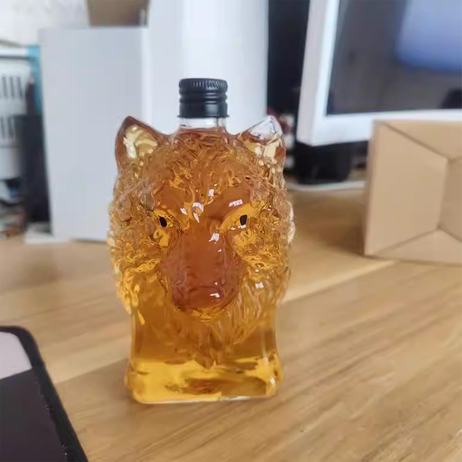 Whiskey Bottle Wolf Shape Wine - Vintage Collectible Bottles recensie en prijs