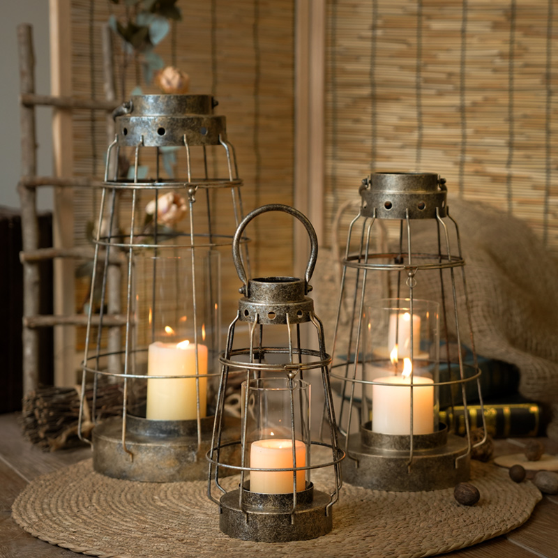 European Iron & Glass Candle H - Collectible Vintage Matches recensie en prijs