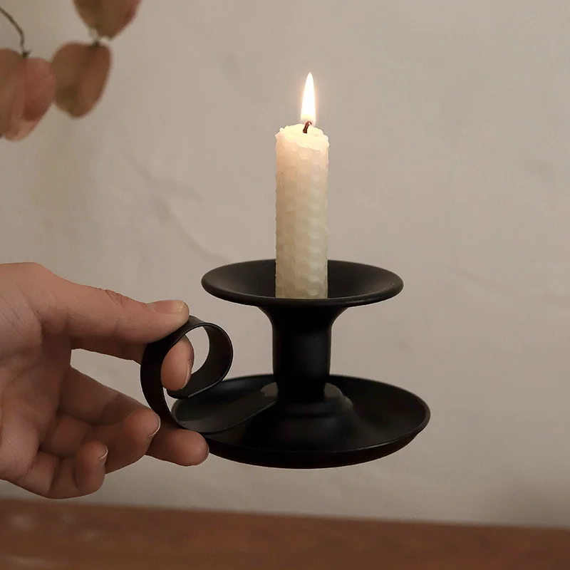 Tea Cup Type Candlestick Iron  - Collectible Vintage Matches recensie en prijs