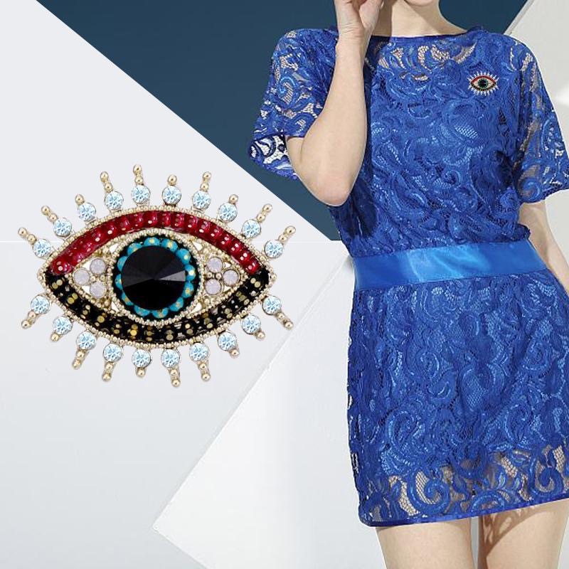 New Evil Eye Badges Cosplay An - Collectible Vintage Brooches recensie en prijs