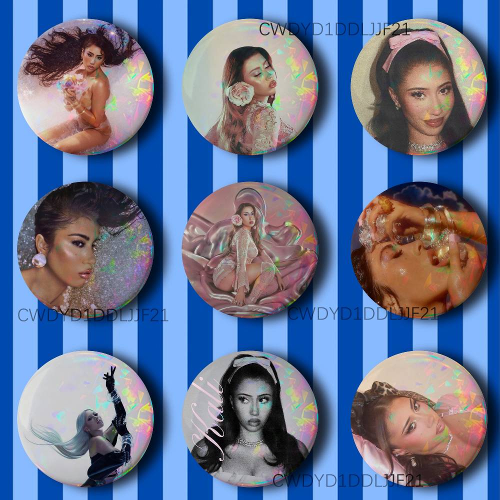 K-Kali U-Uchis Sincerely  Vint - Collectible Vintage Brooches recensie en prijs