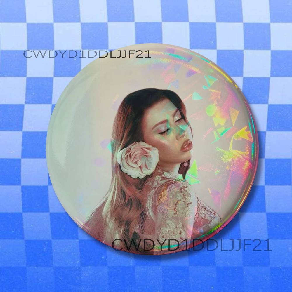 K-Kali U-Uchis Sincerely  Vint - Collectible Vintage Brooches recensie en prijs